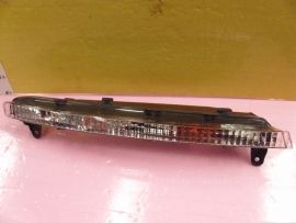AUDI Q7 TURNSIGNAL LIGHT RIGHT SIDE 4L0953042A